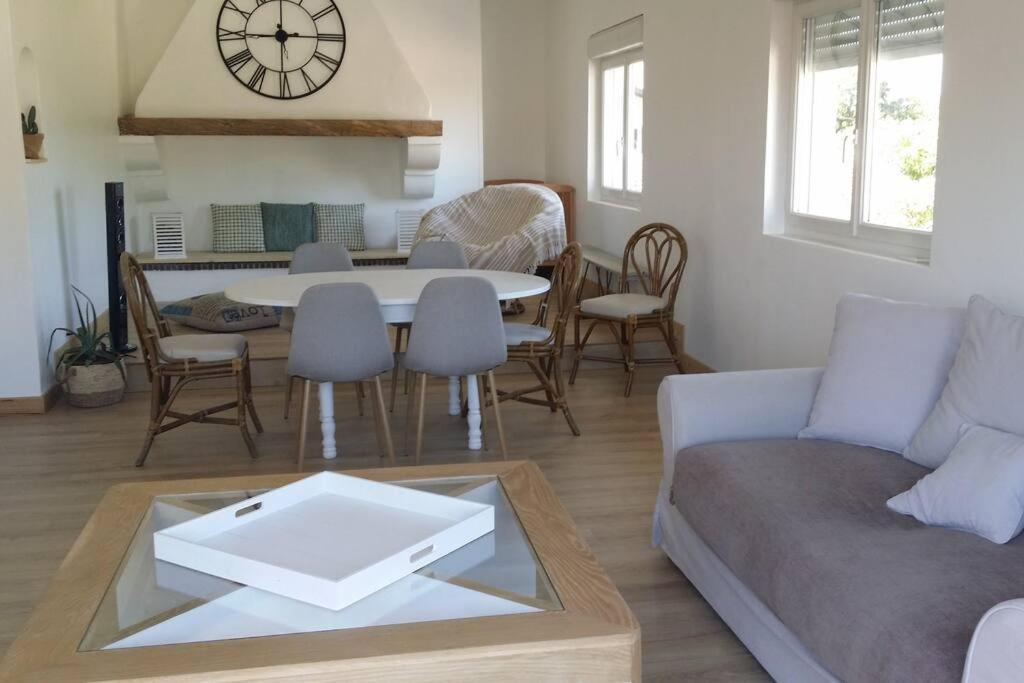 Logement Privee ลาเตสเตอ-เดอ-บูค ภายนอก รูปภาพ